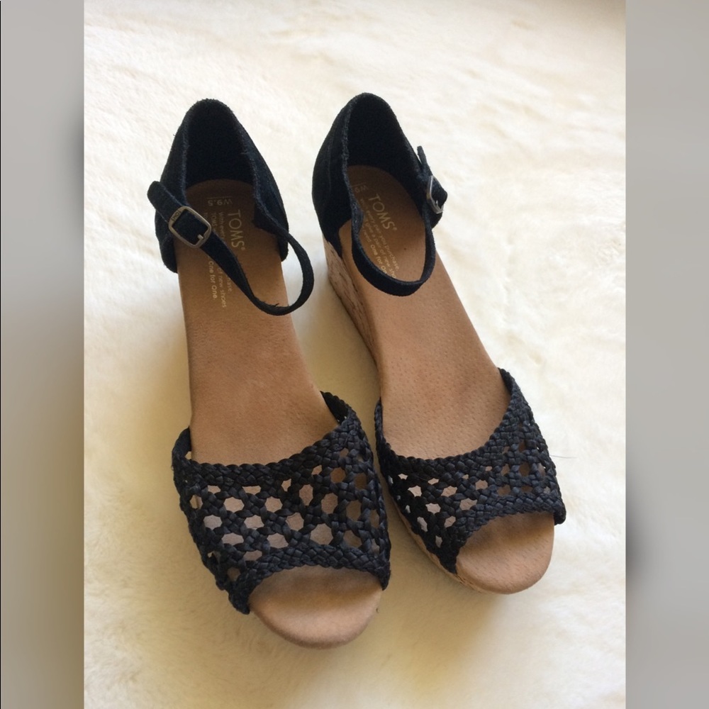 Toms Wedges